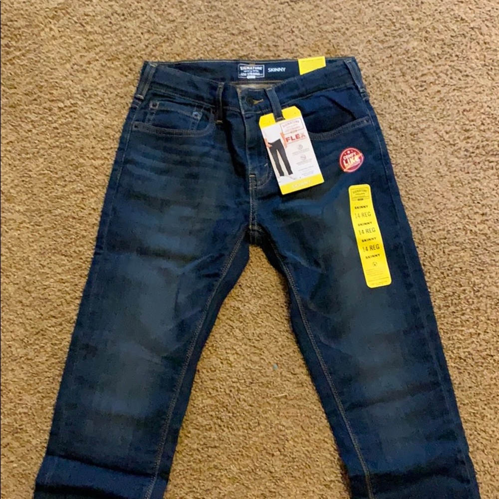 Levi BOYS size 14 REG. Comfy like sweatpants 😉